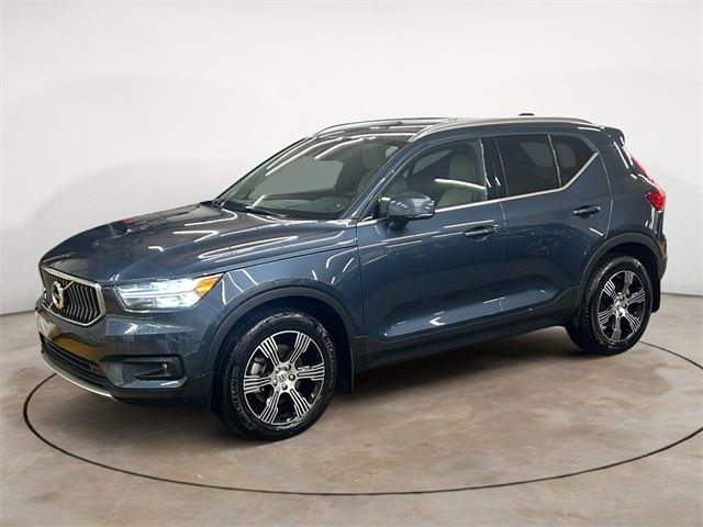 2022 Volvo XC40 Inscription