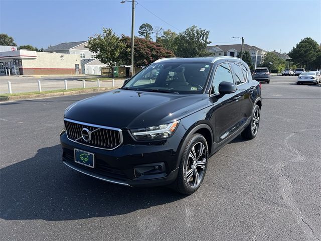 2022 Volvo XC40 Inscription