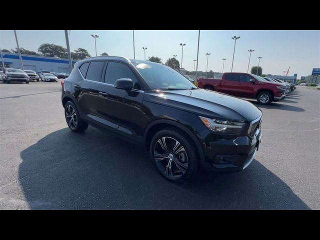 2022 Volvo XC40 Inscription