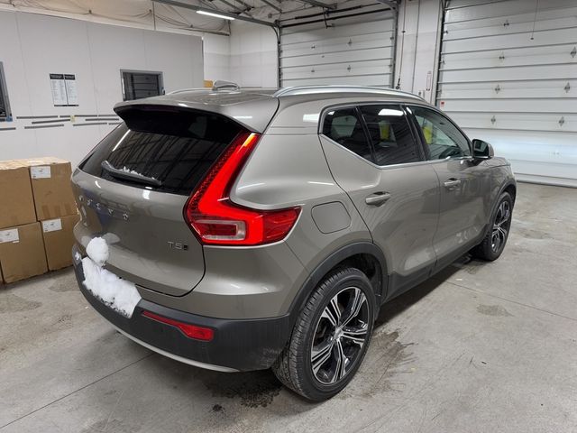 2022 Volvo XC40 Inscription