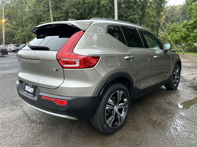 2022 Volvo XC40 Inscription