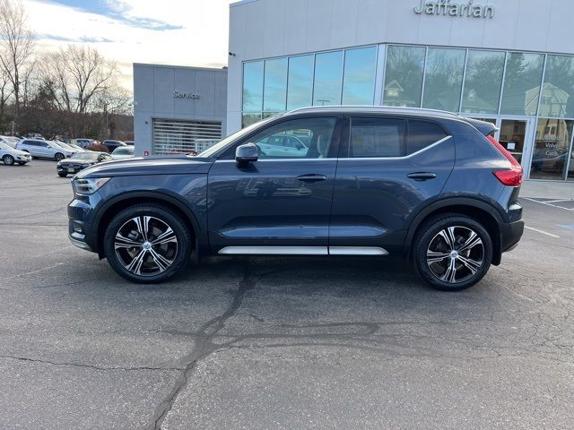 2022 Volvo XC40 Inscription