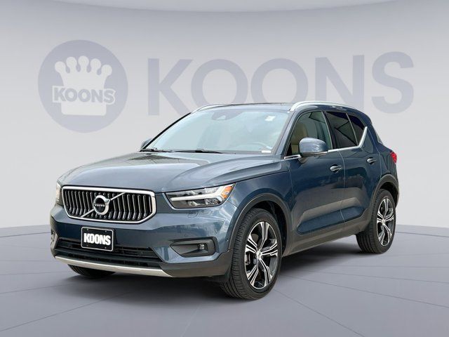 2022 Volvo XC40 Inscription