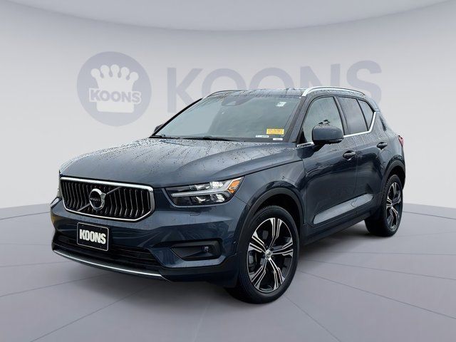 2022 Volvo XC40 Inscription