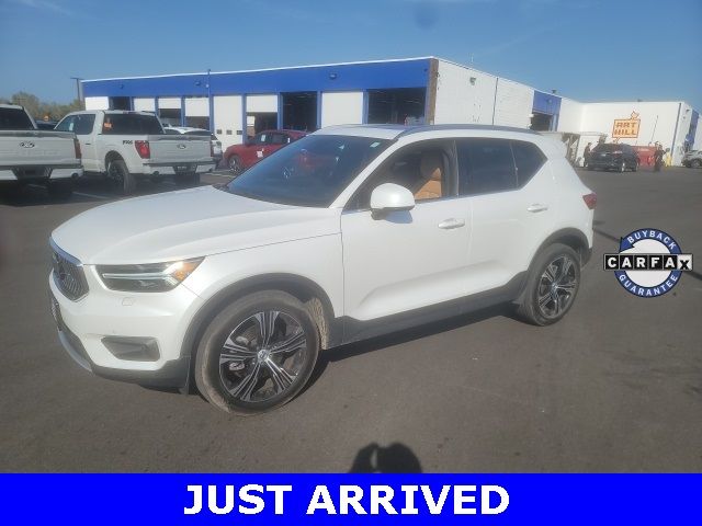 2022 Volvo XC40 Inscription