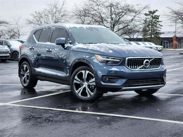 2022 Volvo XC40 Inscription