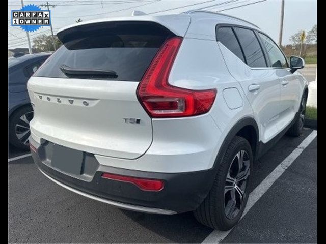 2022 Volvo XC40 Inscription