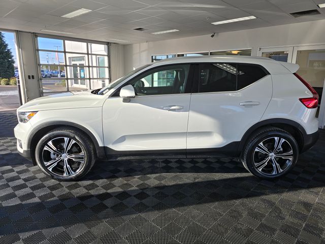 2022 Volvo XC40 Inscription