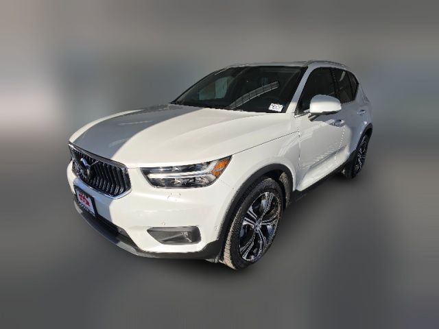 2022 Volvo XC40 Inscription