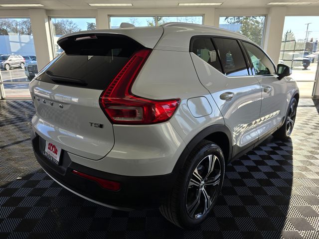 2022 Volvo XC40 Inscription