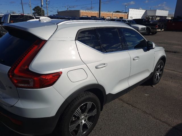 2022 Volvo XC40 Inscription