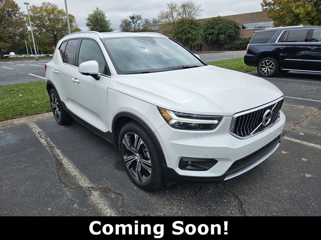 2022 Volvo XC40 Inscription