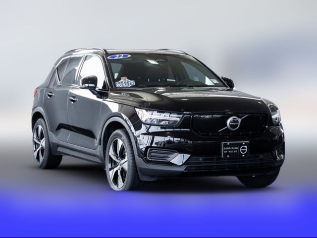 2022 Volvo XC40 Recharge Pure Electric Twin