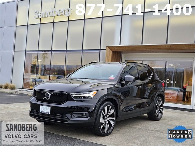 2022 Volvo XC40 Recharge Pure Electric Twin Plus