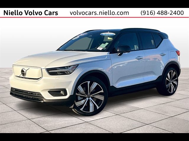 2022 Volvo XC40 Recharge Pure Electric Twin Plus