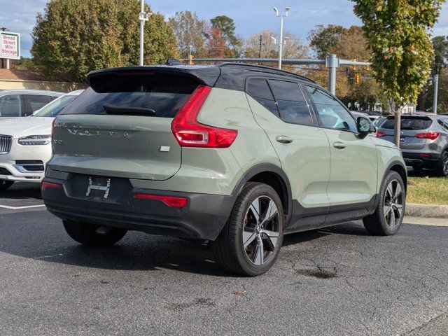 2022 Volvo XC40 Recharge Pure Electric Twin Plus