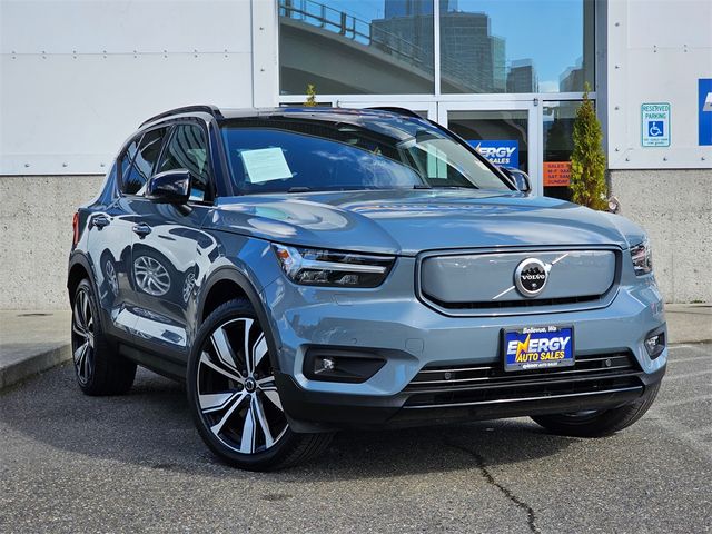 2022 Volvo XC40 Recharge Pure Electric Twin Plus