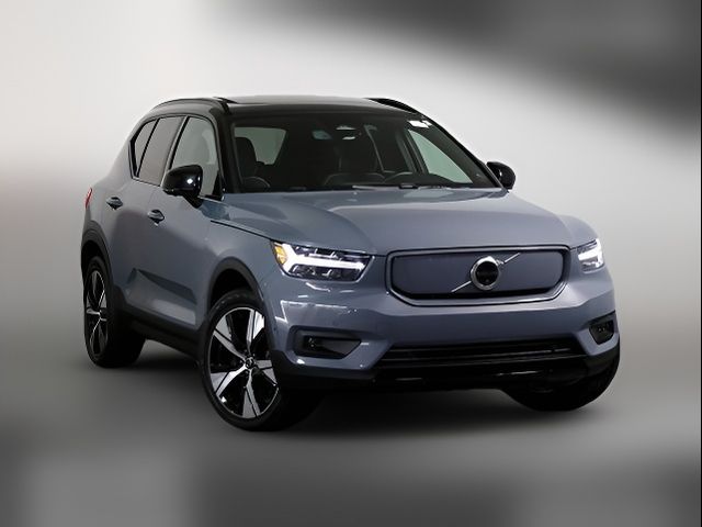 2022 Volvo XC40 Recharge Pure Electric Twin Plus