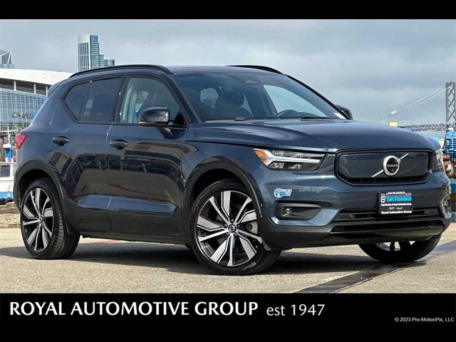 2022 Volvo XC40 Recharge Pure Electric Twin Plus