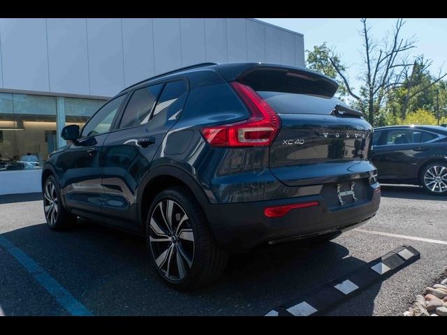 2022 Volvo XC40 Recharge Pure Electric Twin Plus