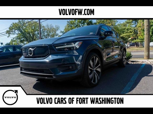 2022 Volvo XC40 Recharge Pure Electric Twin Plus