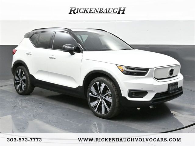 2022 Volvo XC40 Recharge Pure Electric Twin Plus