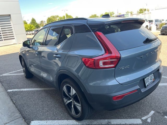 2022 Volvo XC40 Recharge Pure Electric Twin Plus