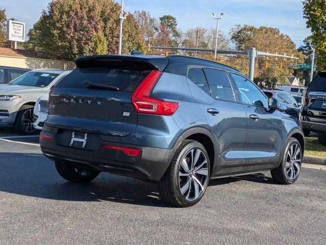 2022 Volvo XC40 Recharge Pure Electric Twin Plus