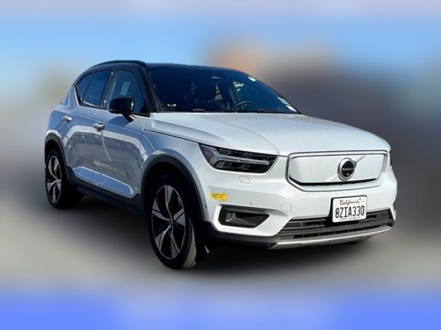 2022 Volvo XC40 Recharge Pure Electric Twin Plus