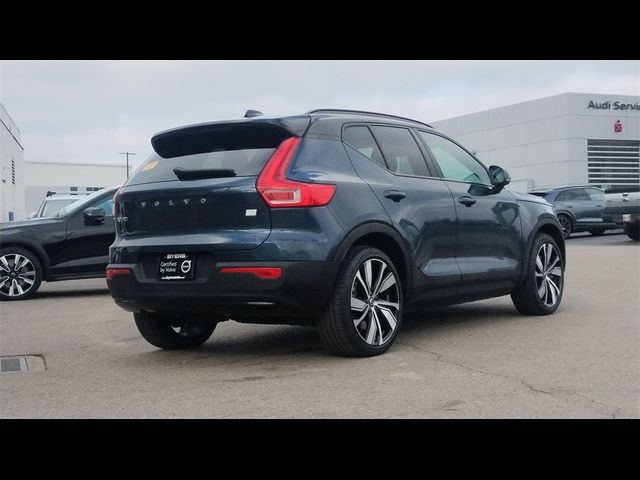 2022 Volvo XC40 Recharge Pure Electric Twin Plus