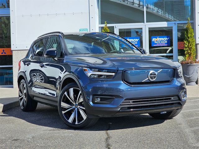 2022 Volvo XC40 Recharge Pure Electric Twin Plus