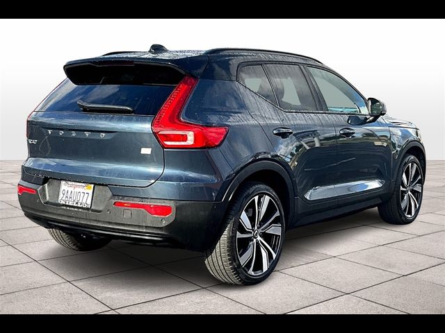 2022 Volvo XC40 Recharge Pure Electric Twin Plus