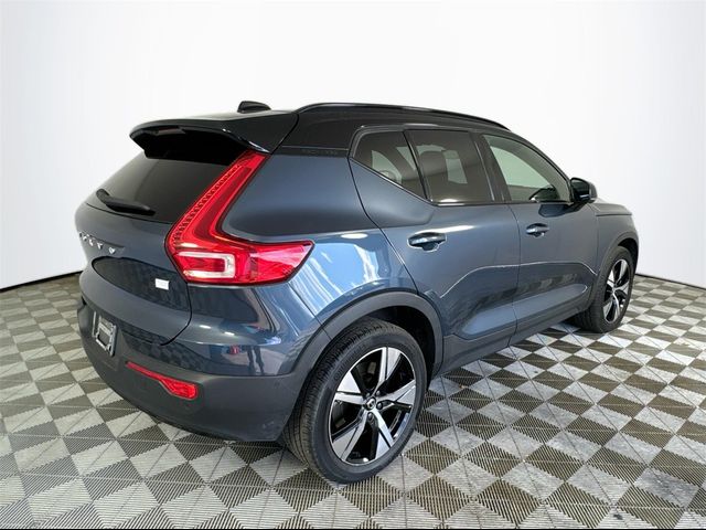 2022 Volvo XC40 Recharge Pure Electric Twin Plus