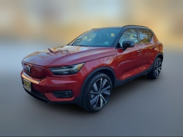 2022 Volvo XC40 Recharge Pure Electric Twin Plus