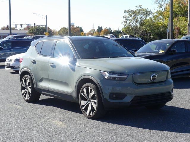 2022 Volvo XC40 Recharge Pure Electric Twin Ultimate