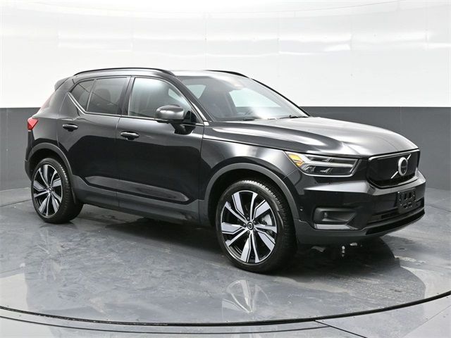 2022 Volvo XC40 Recharge Pure Electric Twin Ultimate