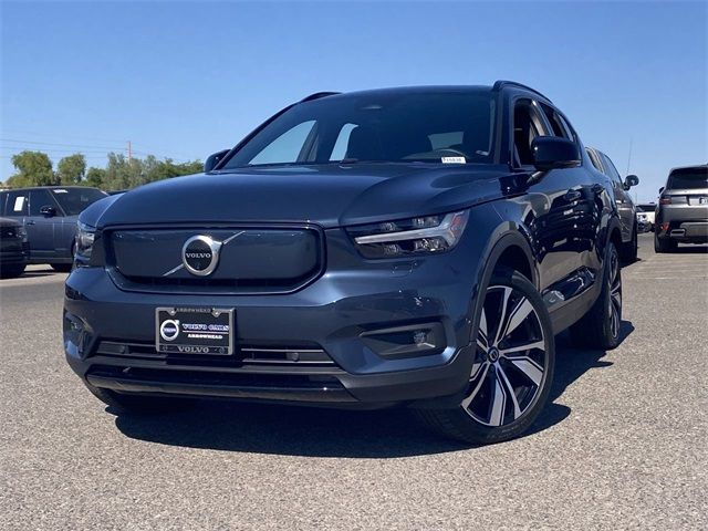 2022 Volvo XC40 Recharge Pure Electric Twin Ultimate