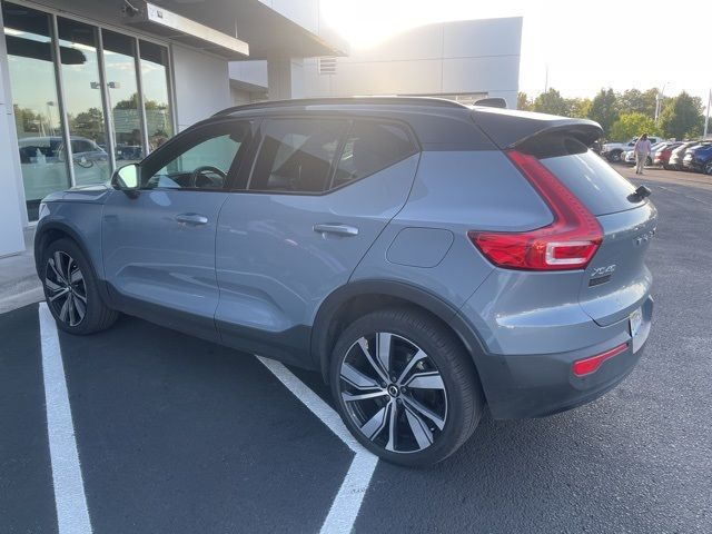 2022 Volvo XC40 Recharge Pure Electric Twin Ultimate