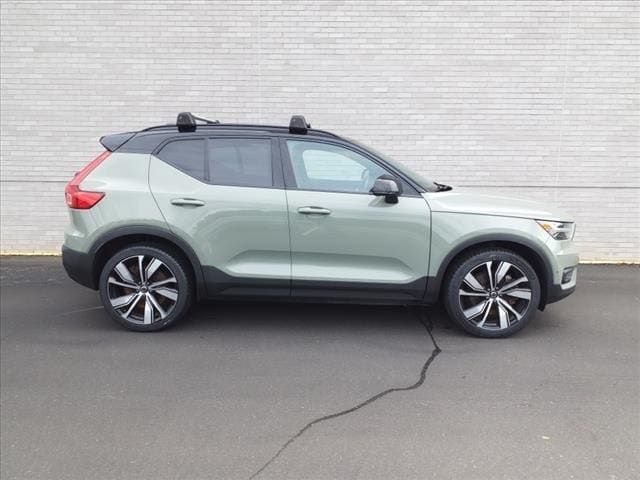 2022 Volvo XC40 Recharge Pure Electric Twin Ultimate