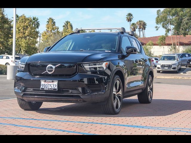 2022 Volvo XC40 Recharge Pure Electric Twin