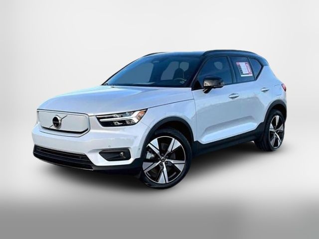 2022 Volvo XC40 Recharge Pure Electric Twin Plus
