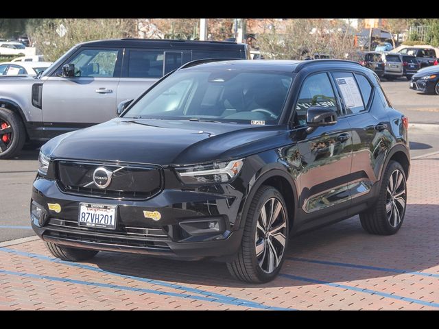 2022 Volvo XC40 Recharge Pure Electric Twin Plus