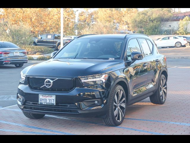 2022 Volvo XC40 Recharge Pure Electric Twin Plus