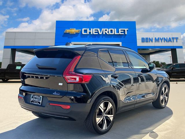 2022 Volvo XC40 Recharge Pure Electric Twin Plus