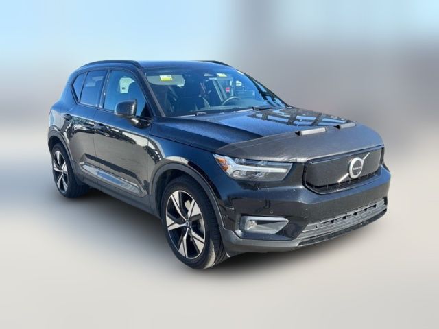 2022 Volvo XC40 Recharge Pure Electric Twin Plus