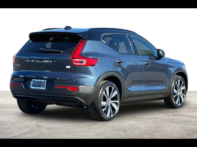 2022 Volvo XC40 Recharge Pure Electric Twin Plus