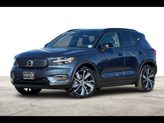 2022 Volvo XC40 Recharge Pure Electric Twin Plus