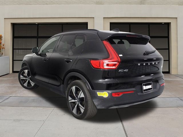 2022 Volvo XC40 Recharge Pure Electric Twin Plus