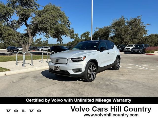 2022 Volvo XC40 Recharge Pure Electric Twin Plus