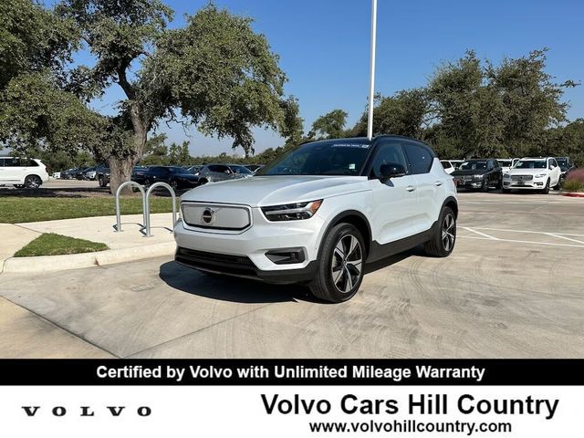 2022 Volvo XC40 Recharge Pure Electric Twin Plus